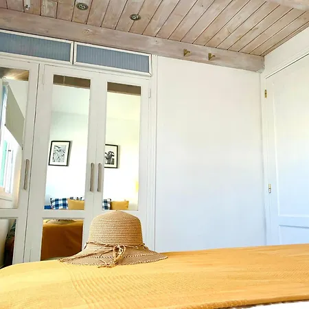 Апартаменты La Barca Sunny Rooftop